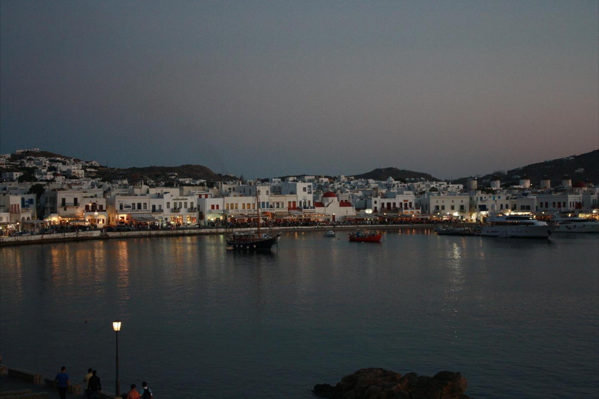 Starlight Luxury Studios Mykonos Town Exterior photo